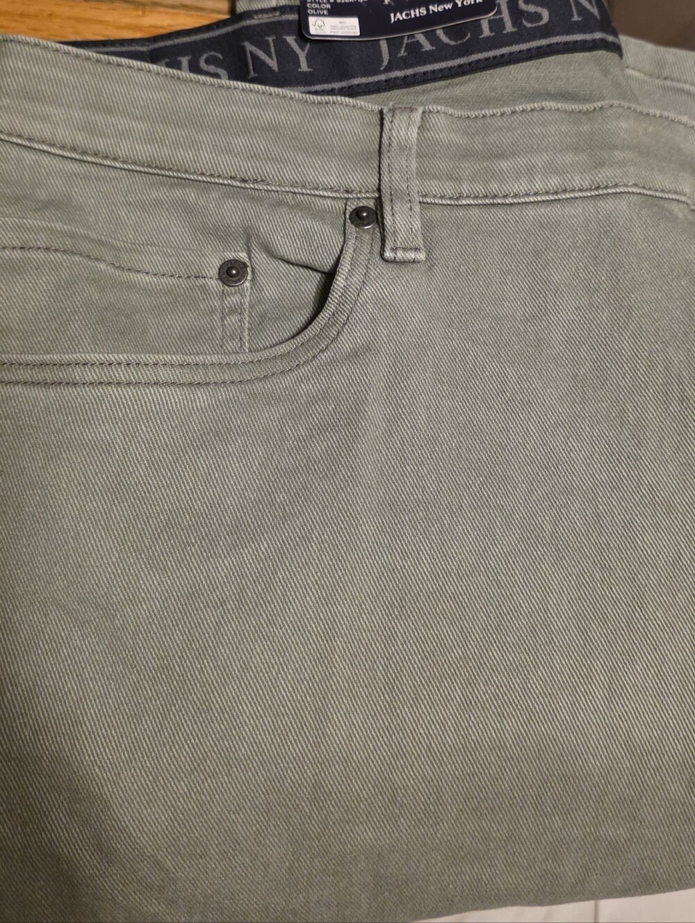 JACHS New York Olive Green Jeans. 40x30. Mens Brand New